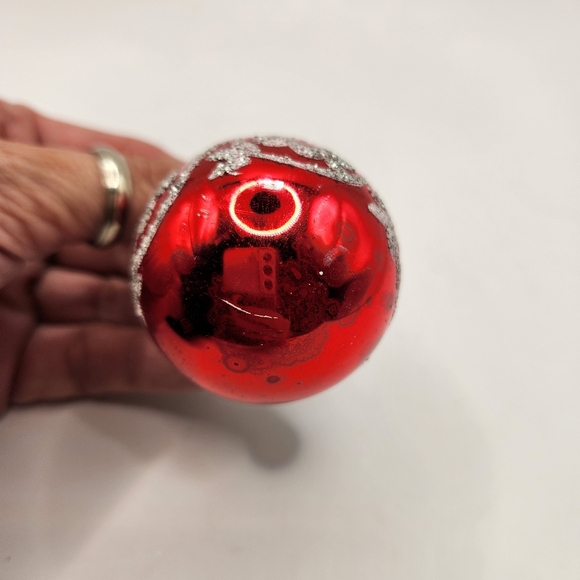 Vintage Holly 1.75" Round Glass Ornaments Set of 10 - Picture 4 of 5